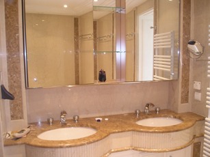 bathroom1